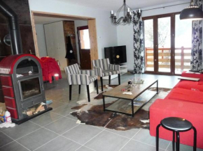 Chalet belle vue montagne proche Valmorel 86009